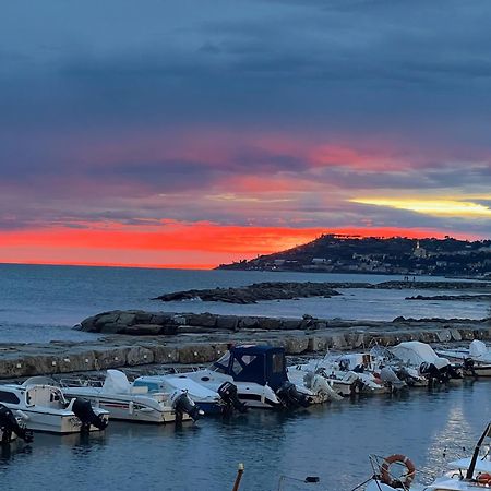 Appartamento Il Timone Riva Ligure Esterno foto