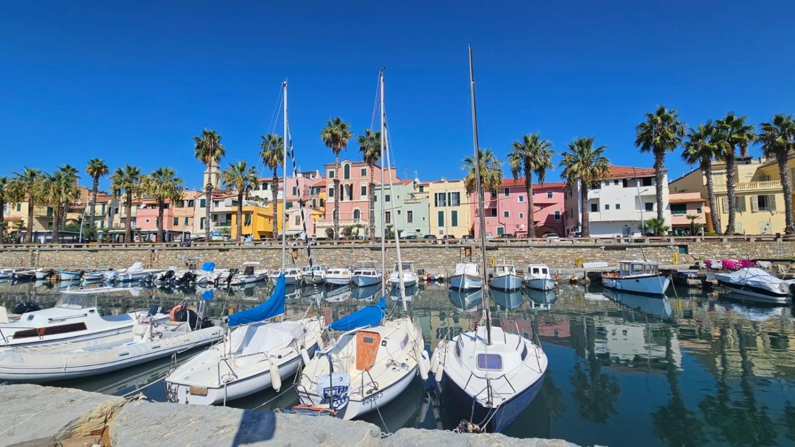 Appartamento Il Timone Riva Ligure Esterno foto